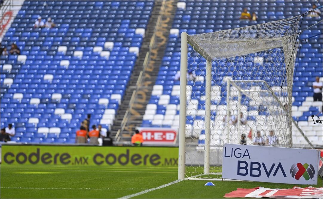 Monterrey y Pumas se enfrentan en el Estadio BBVA