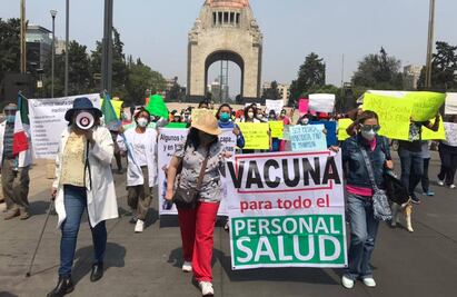 Médicos del sector privado marchan al Zócalo; exigen vacunas contra Covid