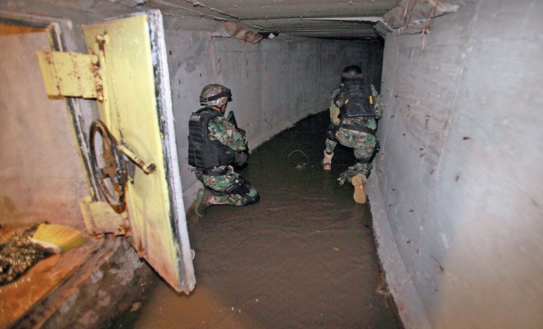 Las autoridades han hallado interruptores en al menos siete de las casas del delincuente que conectan a los "narcotúneles"
