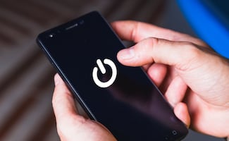 Cuánto tiempo debes apagar el celular diario para evitar ciberataques