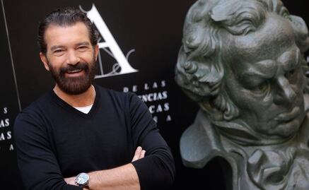 Antonio Banderas presenta en Moscú exposición, perfume y proyecto