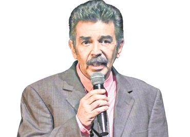 Teatro que alza el ánimo y casas