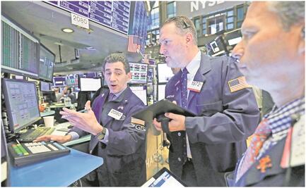 Wall Street abre en rojo y el Dow baja 0.76 % por temor a un mercado bajista