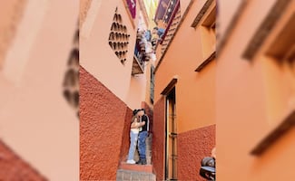 El Callejón del beso y la tradición que no muere