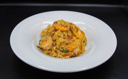 Cómo hacer arroz frito con camarón estilo oriental