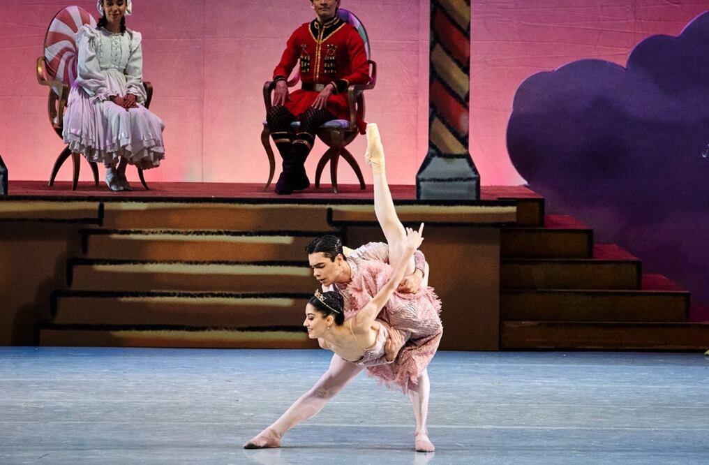 La Compañía Nacional de Danza y la Orquesta presentará "El Cascanueces" en el Auditorio Nacional.
Foto: INBAL