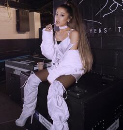 Ariana Grande prepara lanzamiento de su línea de maquillaje inspirada en ‘Thank U, Next’