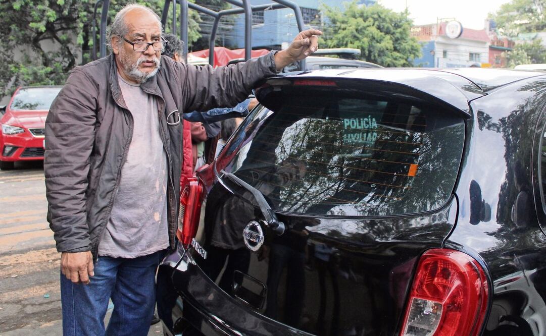 José Arturo Tovar, tío de Jesús Joel Tovar, uno de los 94 lesionados, dijo que ninguna persona de Transportadora Silza los ha contactado, únicamente personal del gobierno. Foto: Darío Luna / EL UNIVERSAL