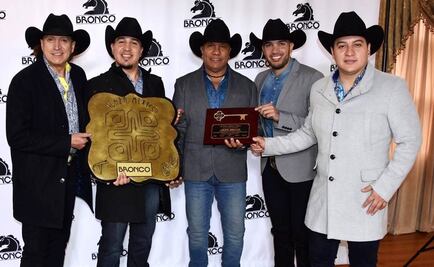 Mexican band Bronco awarded Key to the City of Lynwood