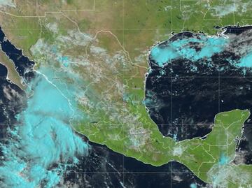 Depresión tropical Doce-E se convierte en tormenta Lorena; se prevén lluvias intensas y oleaje elevado