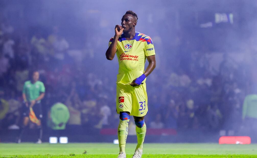 Julián Quiñones debutó con gol en el América / Foto: Imago7