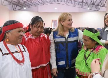 Maru Campos destaca apoyos a población indígena en Chihuahua; busca generar acciones para la preservación de tradiciones