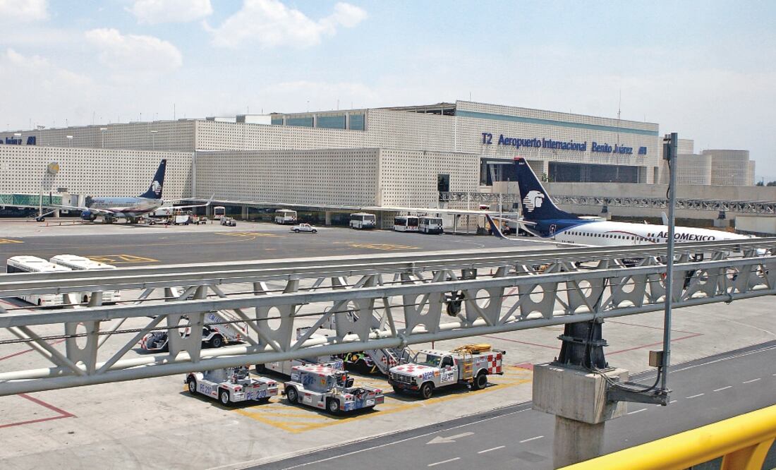 La SCT y la IATA gestionarán el espacio aéreo para que operen los aeropuertos de la Ciudad de México, Toluca y Santa Lucía en un radio de 70 kilómetros. Foto/ARCHIVO EL UNIVERSAL