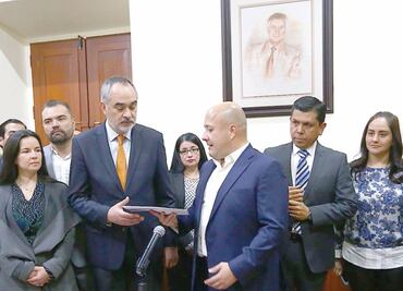 Constitución de Alfaro plagió iniciativas de una tesis doctoral