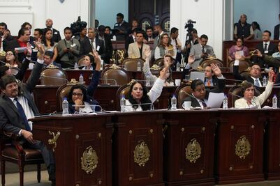 Define ALDF comparecencia de funcionarios locales