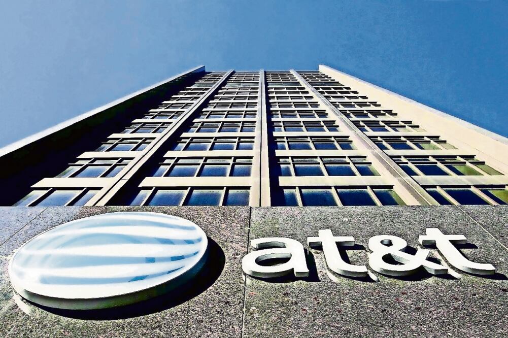 Empresas como AT&T, Axtel, Maxcom, Megacable, Totalplay, entre otras, manifestaron su interés sobre la Red Troncal. (ARCHIVO EL UNIVERSAL)