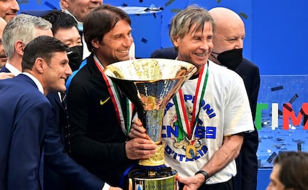 Antonio Conte deja de ser técnico del Inter tras conquistar la Serie A