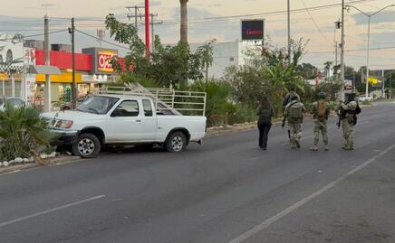 Tras persecución a balazos, conductor de camioneta resulta herido en Sinaloa