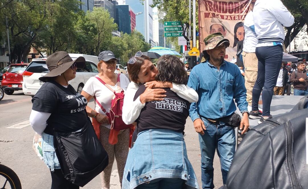 Trabajadores del Poder Judicial, tras la aprobación de la reforma judicial. Foto: Manuel Espino / EL UNIVERSAL