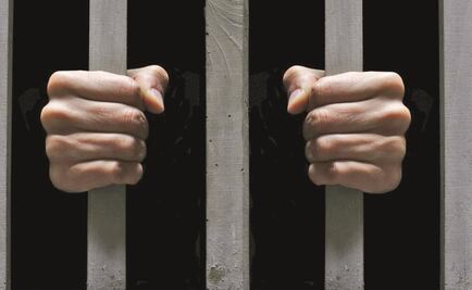 Condenan a mujer a más de 36 años de prisión por trata en Campeche