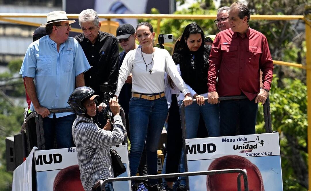La lideresa de la oposición María Corina Machado, durante una manifestación para protestar por los resultados oficiales que declararon al presidente Nicolás Maduro ganador de las elecciones presidenciales del mes pasado, en Caracas. Foto: AFP