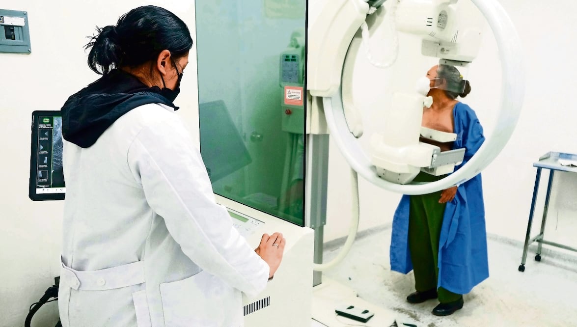 En 2021 había mil 281 mastógrafos disponibles en México, de acuerdo con el Inegi. Foto: Archivo / Cuartoscuro