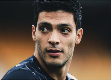 Técnico de los Wolves revela la gravedad de la lesión de Raúl Jiménez