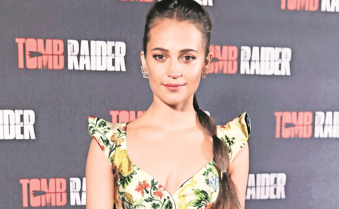 La actriz asistió a la alfombra roja de la película en México. (GRANT POLLARD. AP)