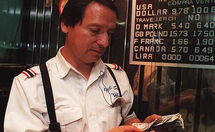 Dólar promedia 18.66 pesos en aeropuerto capitalino