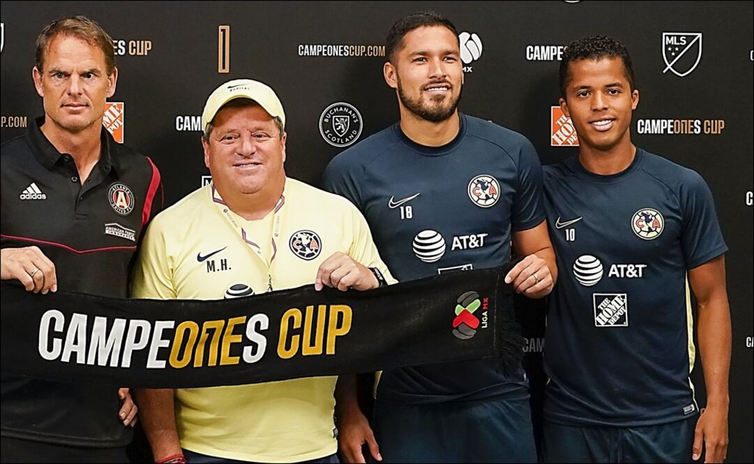 Gio, junto a Miguel Herrera y Bruno Valdez, ofreció conferencia de prensa en Atlanta. Foto: Imago 7