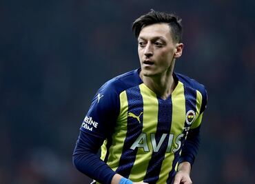 Mesut Özil brilló en la Bundesliga y conquistó el futbol mundial