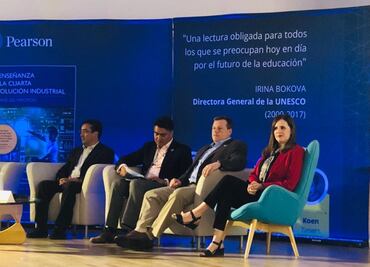 Escuelas deben formar niños empáticos y compasivos antes de "tecnológicos": académicos