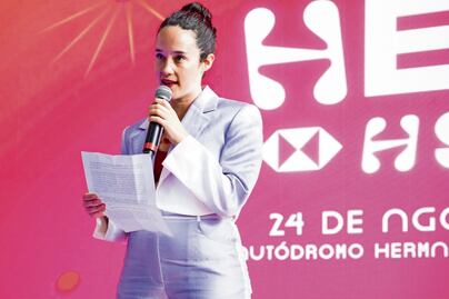 Ximena Sariñana lidera revolución femenina