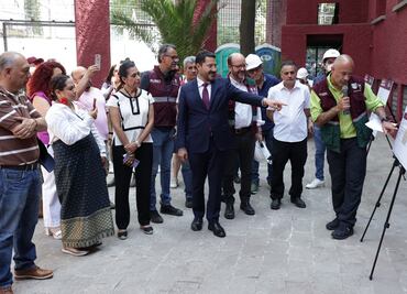 Martí Batres recorrió los avances del proyecto "El Parián", en Coyoacán; el predio estuvo abandonado por 18 años