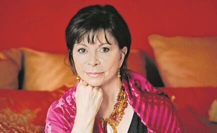 Isabel Allende celebra con nuevo libro y nuevo amor