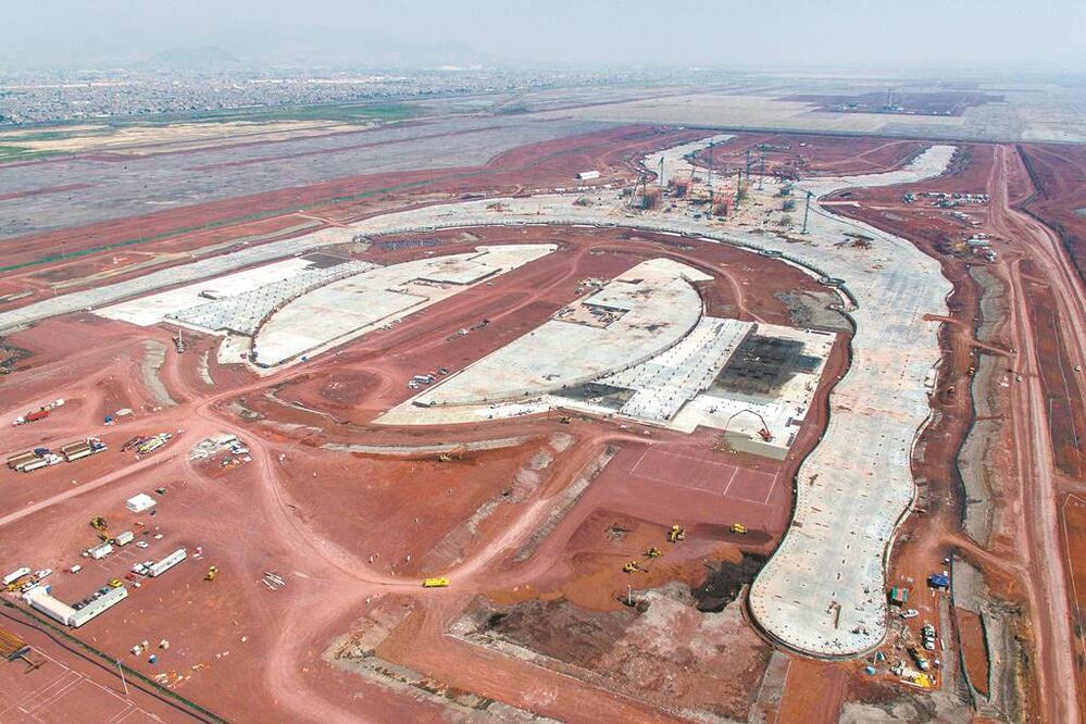 Obra del Nuevo Aeropuerto Internacional de México en Texcoco. Foto: Archivo