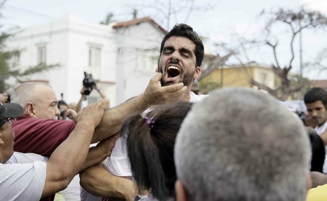 Danilo Maldonado, El Sexto, un famoso grafitero disidente fue arrestado hoy tras una marcha en La Habana. Foto: EFE