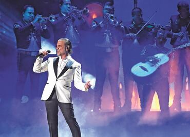 Alejandro Fernández presenta a Cayetana, la dueña de sus serenatas