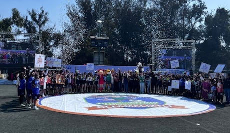 Clara Brugada premia torneo infantil Ollamaliztli; más de 7 mil niñas y niños de las 16 alcaldías participaron en la justa comunitaria