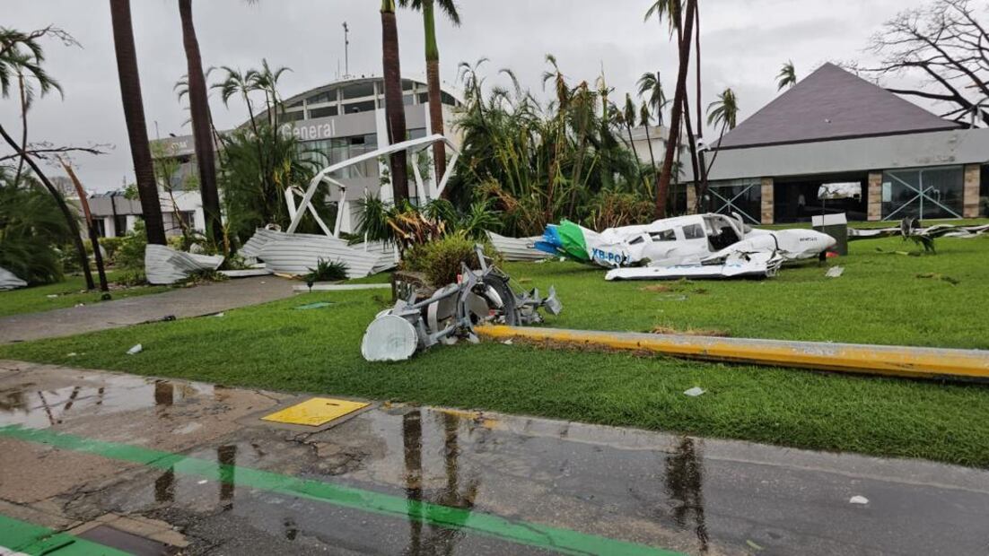 Aeropuerto de Acapulco tras el paso del huracán Otis. FOTO: Especial / EL UNIVERSAL/