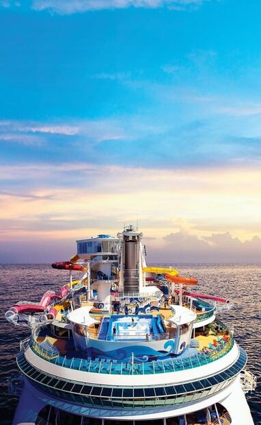 Así es el tobogán más largo del mundo en altamar