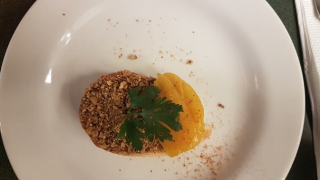 Prueba el menú navideño que ofrece esta cantina de la CDMX