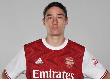 Futbolista mexicano, convocado por el primer equipo del Arsenal