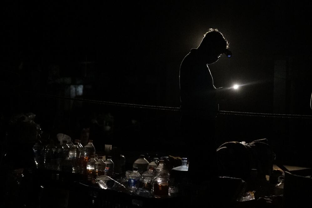 CFE restablece el 92% de energía eléctrica tras sismo  