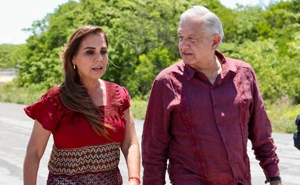 AMLO supervisa avances del Tren Maya, "la obra ferroviaria más importante que se construye en el mundo", señalan
