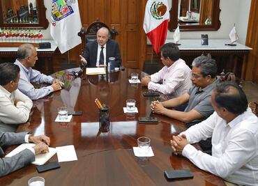 Transportistas acuerdan mesas de diálogo con Gobierno de Nuevo León