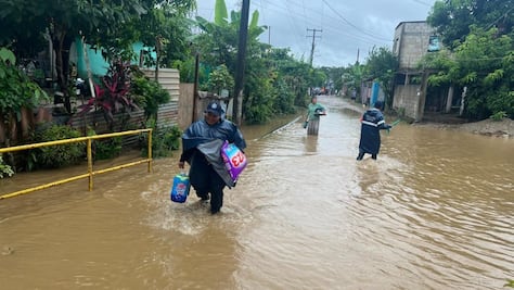 "Nadine" deja inundaciones en 5 municipios de la Cuenca de Oaxaca; evacuan a pobladores