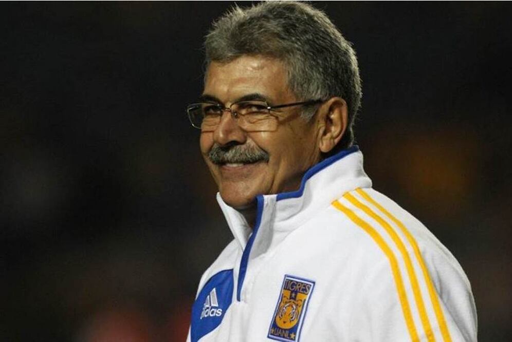 Ricardo Ferretti al finalizar un juego con Tigres. Archivo