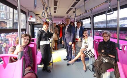 En Día de la Mujer, Mancera fortalece red de transporte Atenea