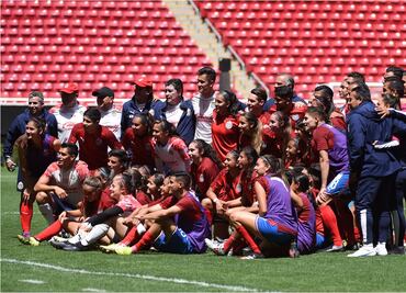 Varias jugadoras del Guadalajara femenil están molestas